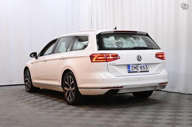 Volkswagen Passat 5