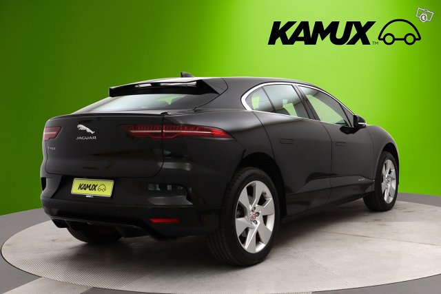 Jaguar I-Pace 4