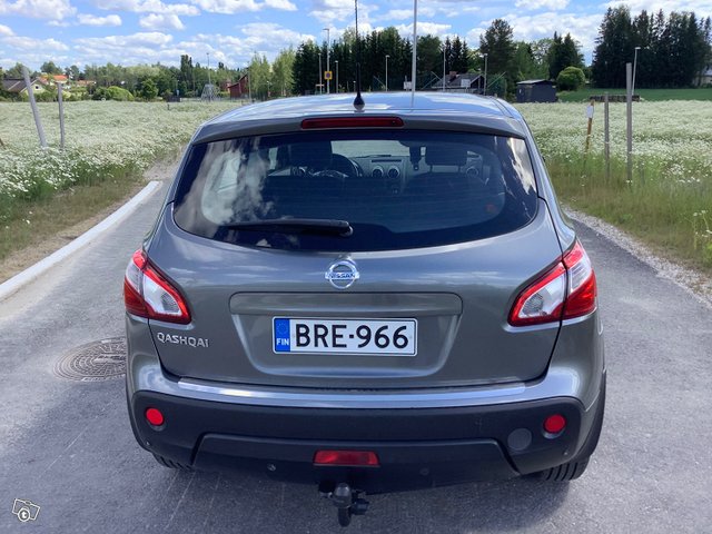 Nissan Qashqai 4