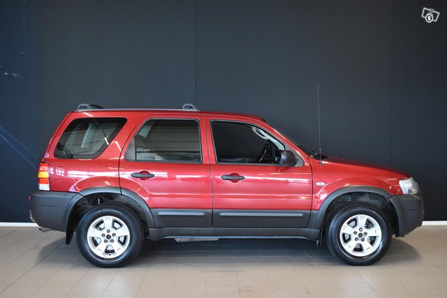 Ford Maverick 16