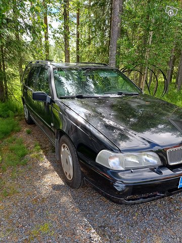 Volvo V70, kuva 1