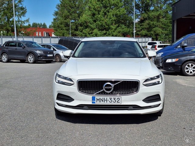 Volvo S90 2