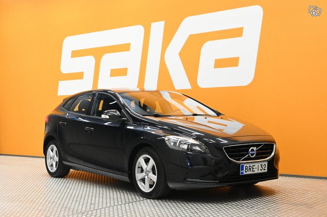 Volvo V40 1