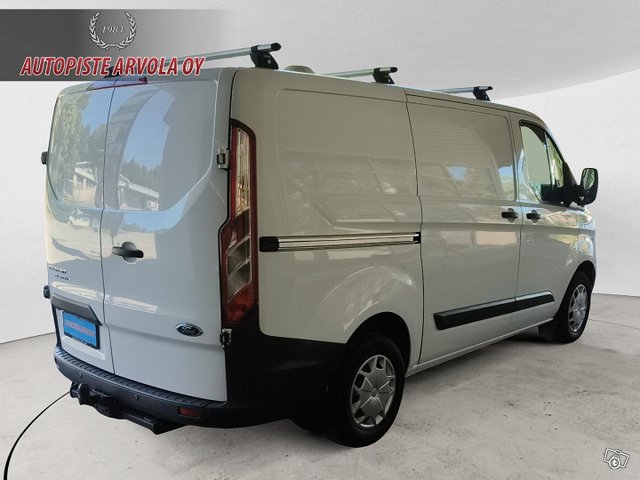 Ford Transit Custom 6