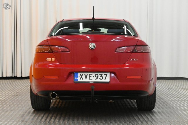 Alfa Romeo 159 6