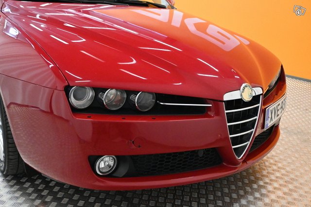 Alfa Romeo 159 9