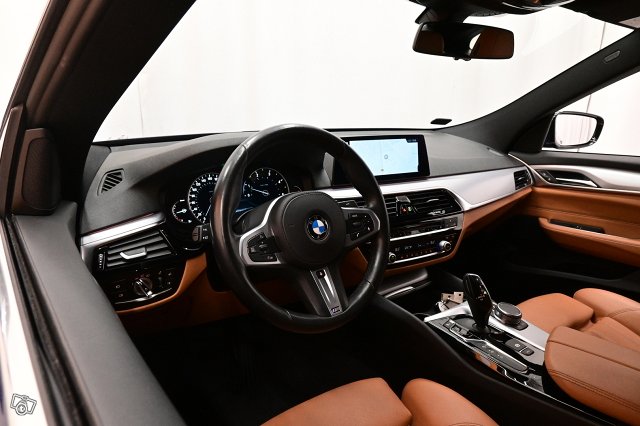 BMW 620 Gran Turismo 12