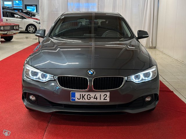 BMW 420 8