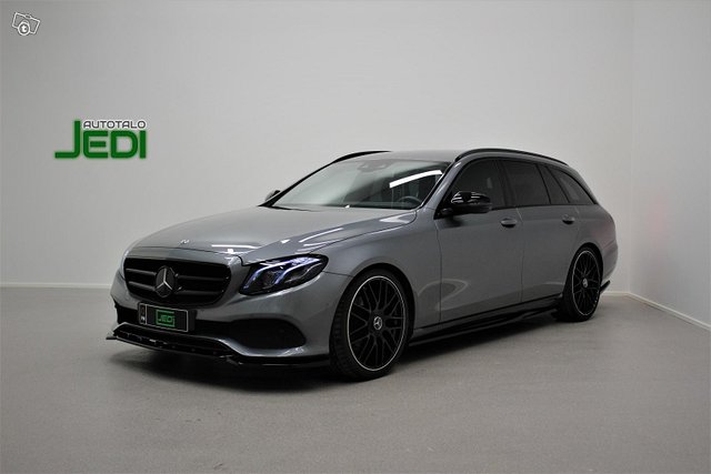 Mercedes-Benz E