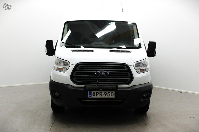 Ford Transit 10