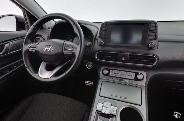 Hyundai Kona 12