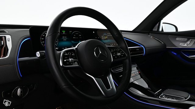 Mercedes-Benz EQC 10