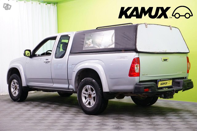 Isuzu D-Max 5