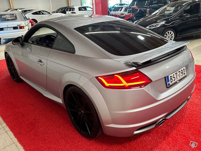 Audi TT 6