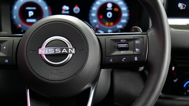 Nissan QASHQAI 10