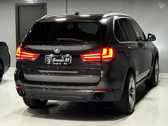 BMW X5 25