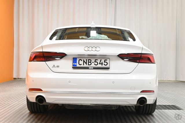 Audi A5 5