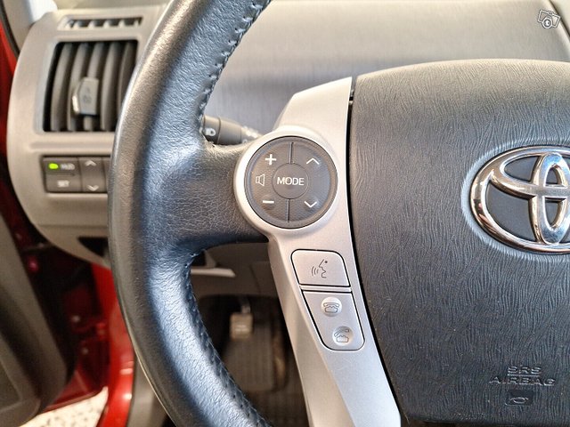 Toyota Prius+ 18