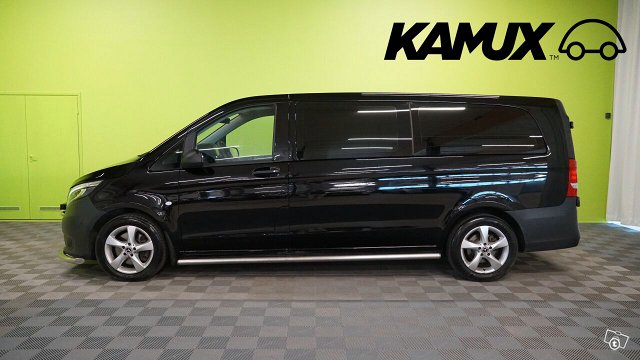 Mercedes-Benz Vito 8