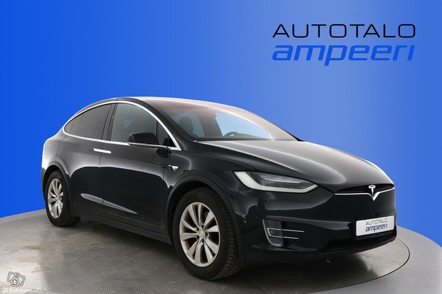 Tesla Model X 1