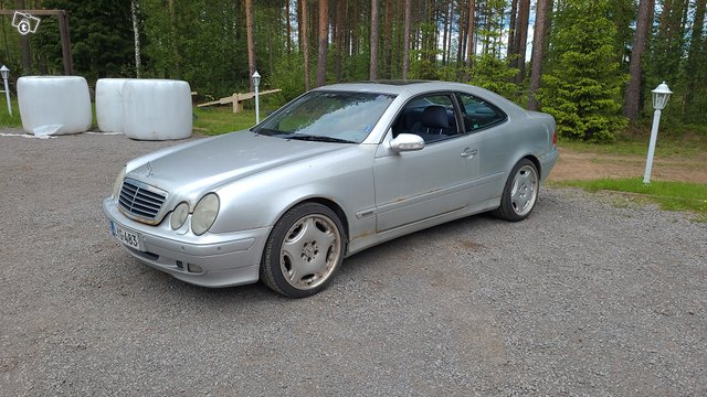 Mercedes-Benz CLK 230