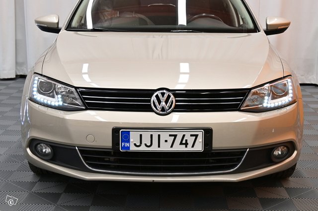 Volkswagen Jetta 23