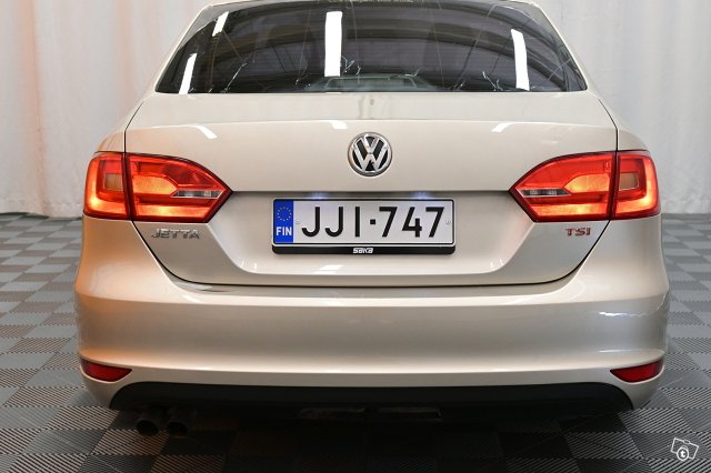 Volkswagen Jetta 24