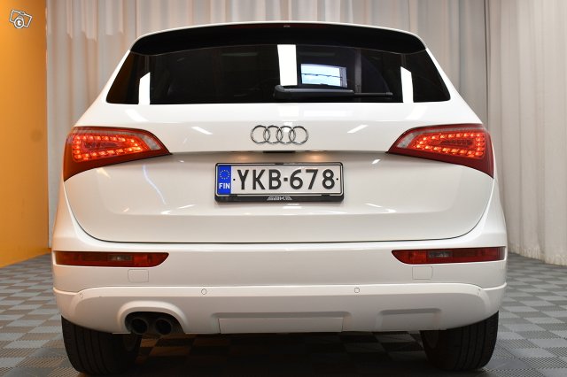 Audi Q5 6