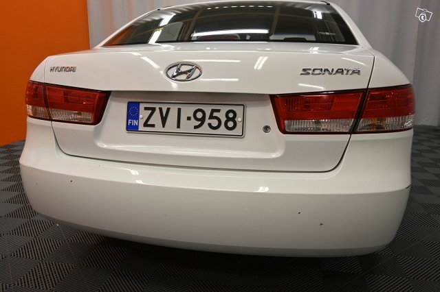 Hyundai Sonata 7