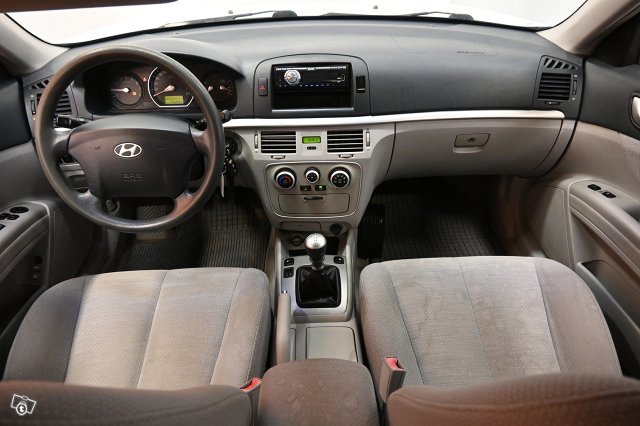 Hyundai Sonata 11
