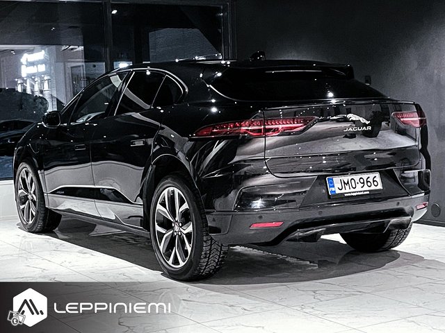 Jaguar I-Pace 24