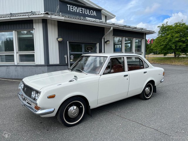 Toyota Corona 2