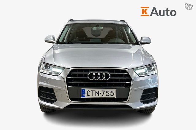 Audi Q3 4