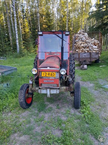 Zetor 5711, kuva 1