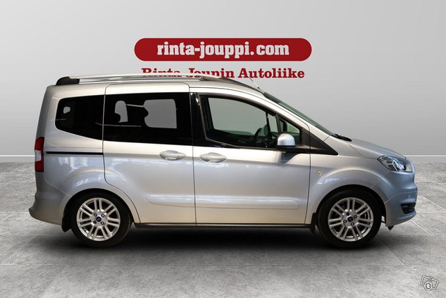 Ford Tourneo Courier 4