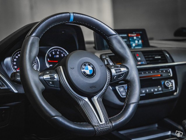 BMW M2 9