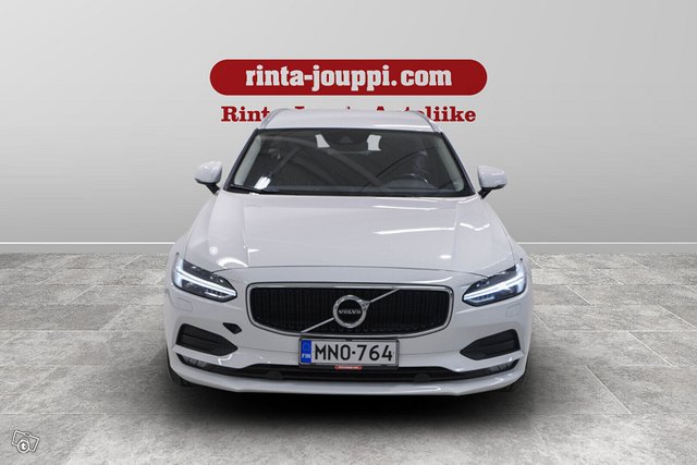 Volvo V90 2