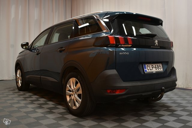 Peugeot 5008 5