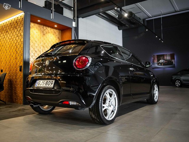 Alfa Romeo Mito 9