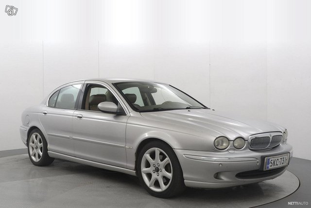 Jaguar X-type 2