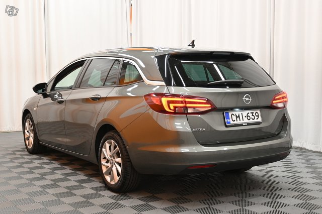 Opel Astra 4