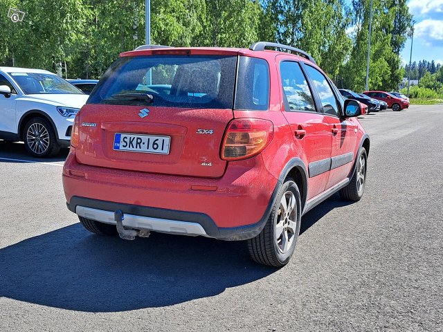 Suzuki SX4 2