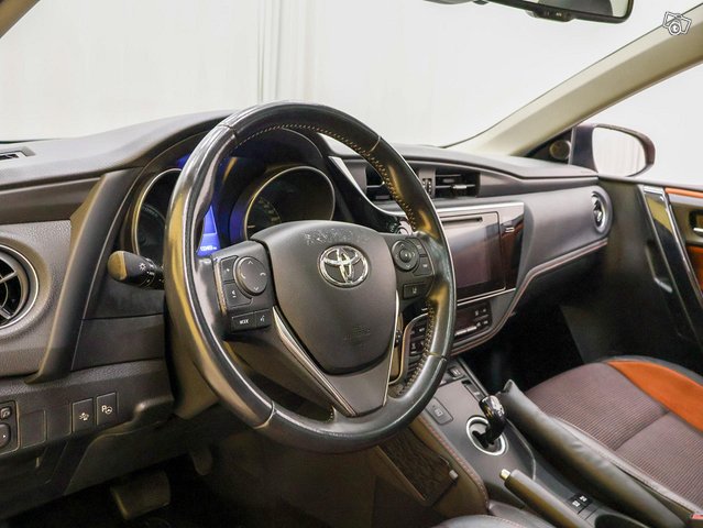 Toyota Auris 3