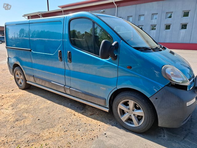 Opel Vivaro 4