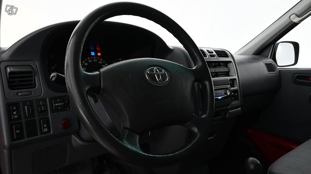 Toyota Hiace 10