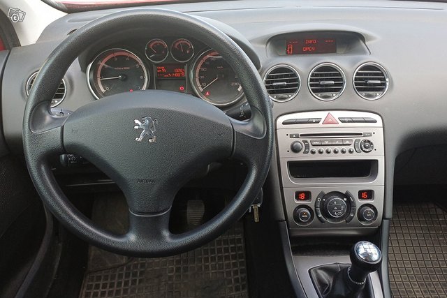 Peugeot 308 2