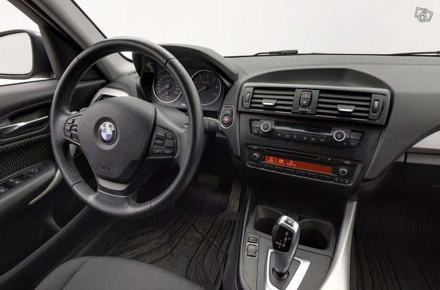 BMW 118 14