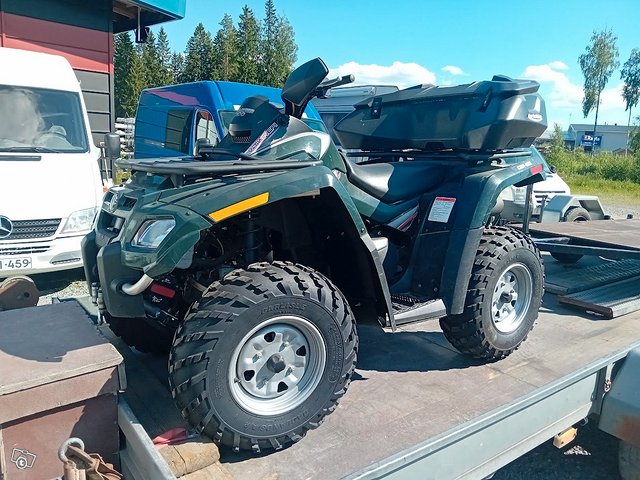 CAN-AM 800 mönkijä+kärry 1