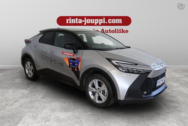 Toyota C-HR 2