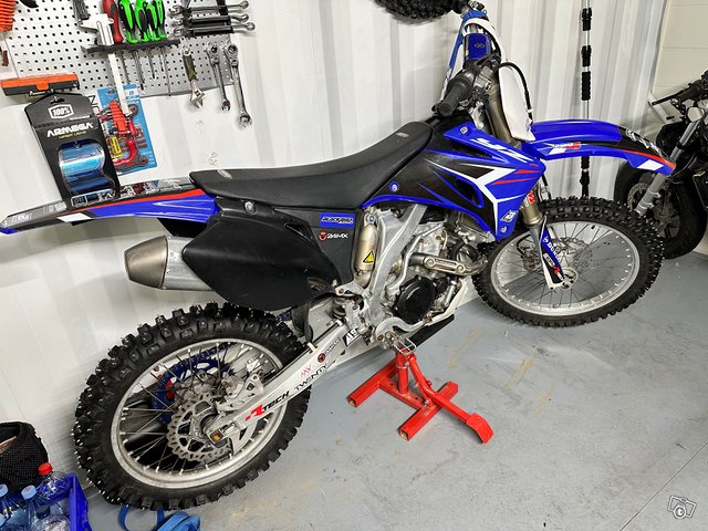 Yamaha yz250f 3